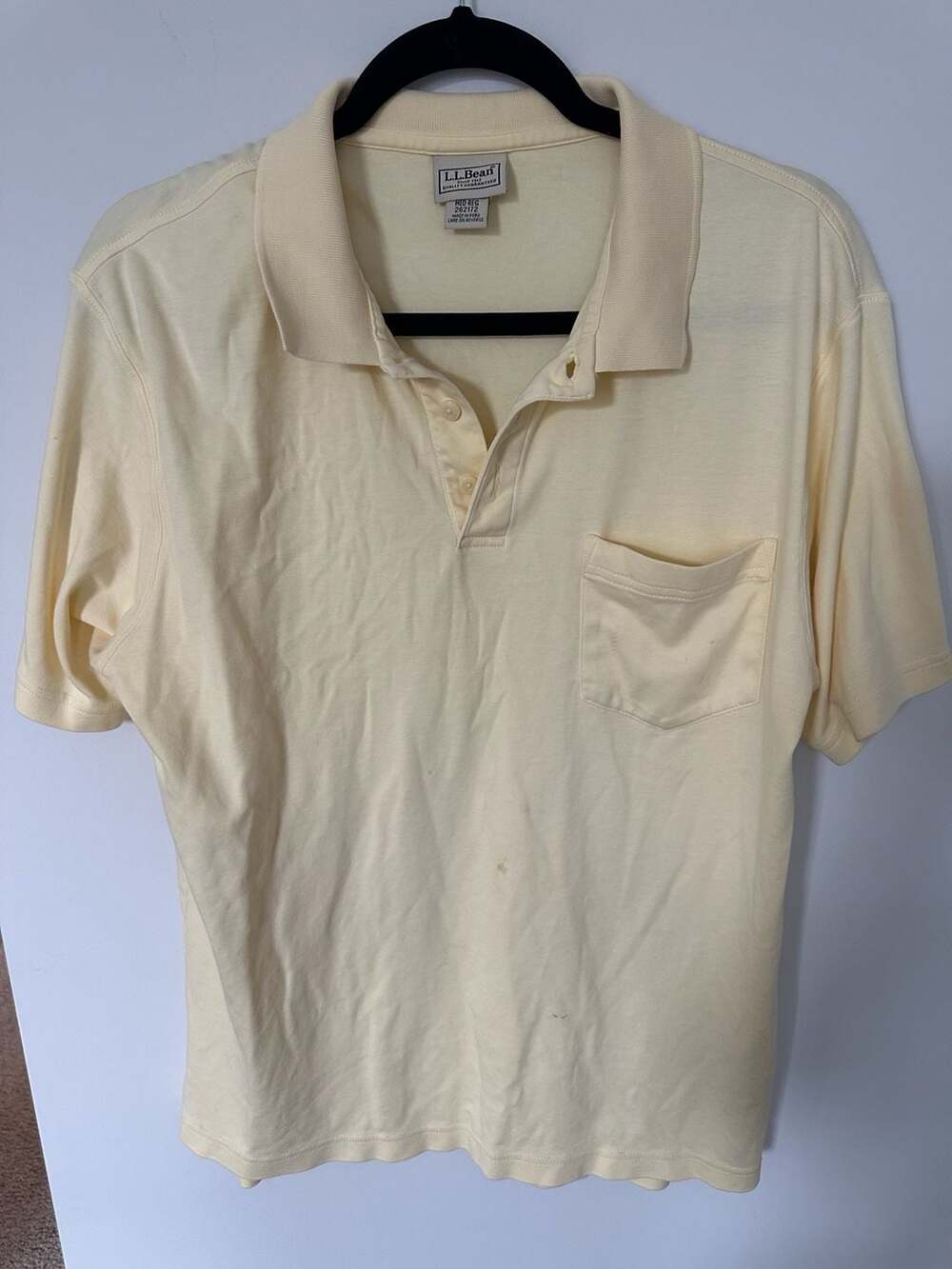 100% Pima Cotton LL Bean Men's Yellow Short Sleeve Polo Shirt with Pocket Medium - Picture 2 of 3